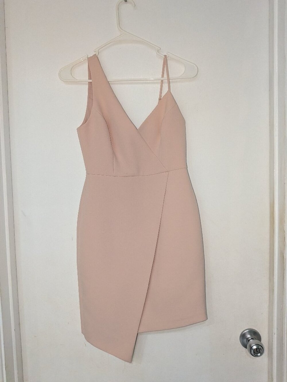 BCBGMAXAZRIA Asymmetrical Blush Pink One-Shoulder Dress – Size 0